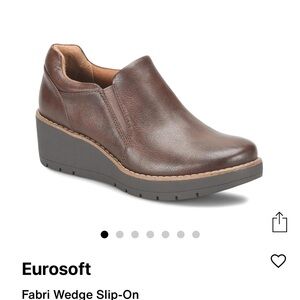 Eurosoft wedge shoe, size 7.5